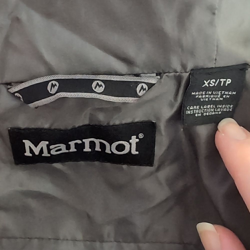 Marmot XS Purple Light Weight Hooded Jacket - Picture 8 of 14